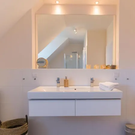 Middenmang - Am Fischlandhaus *